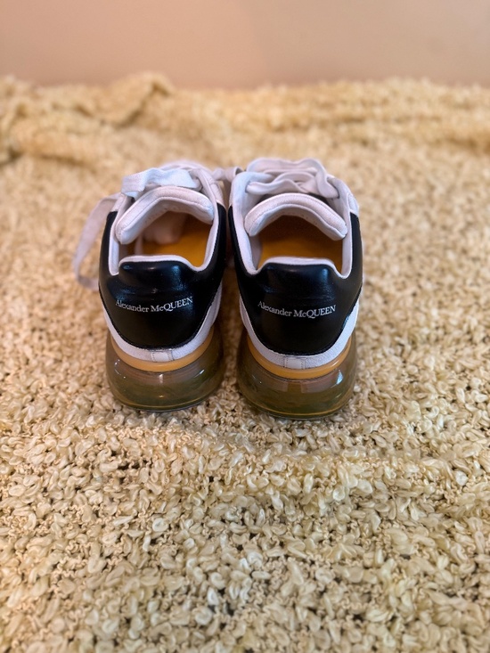 Alexander McQueen Shoes - Alexander McQueen exclusive style